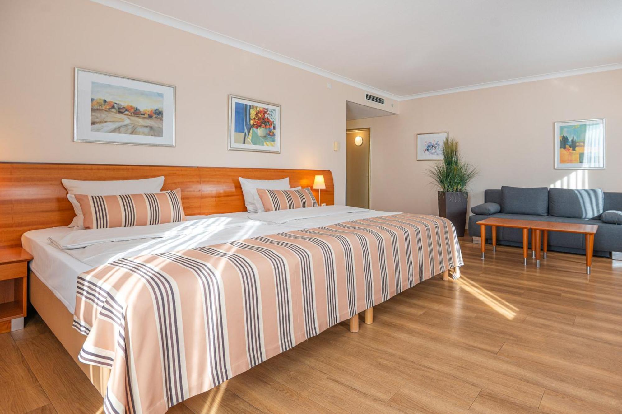 Philero Hotel Koeln Exteriör bild
